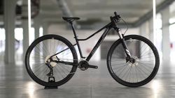 Prodám SUPERIOR XC 879 W Matte Black/Chrome Silver, vel. 18.0"(M) 