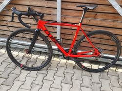 Cube CROSS race