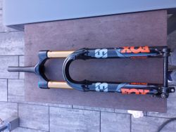 Fox Float 38 Factory Grip2 / 170mm / 27.5