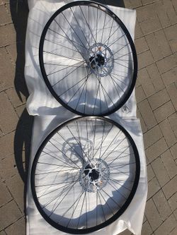 kola RODI TRYP 30, 29" s kotouči, osy boost, vnitřní šíře ráfku 30 mm, ořech micro spline
