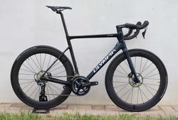 Italská karbonová silnička Olympia Leader - Sleva 20% - Poslední kus s mechanickou Ultegrou (vel. L)