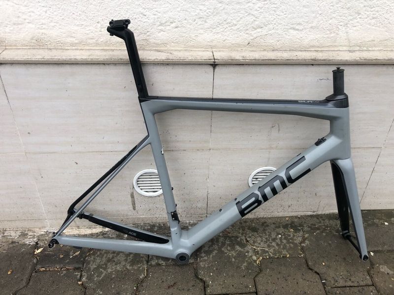 Ramovy set BMC Team machine SLR02 disc, vel. 58, použity 