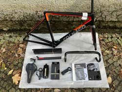 COLNAGO V3RS Disc rámový set