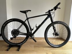 Cannondale F-Si Carbon 2 model 2020, komplet přestavba na XTR
