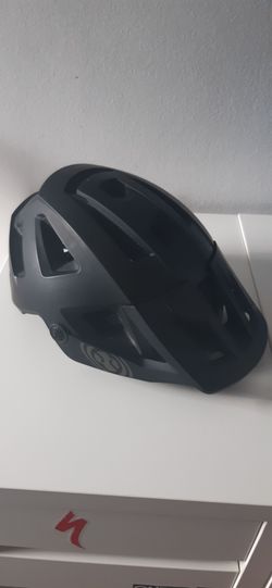 Prodám enduro helmu IXS Trigger AM