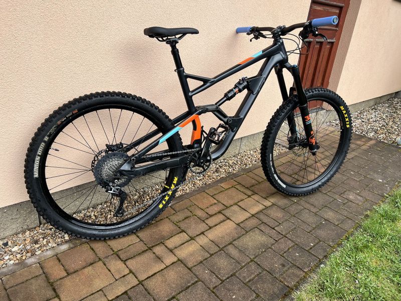 Prodám Cannondale Jekyll 4