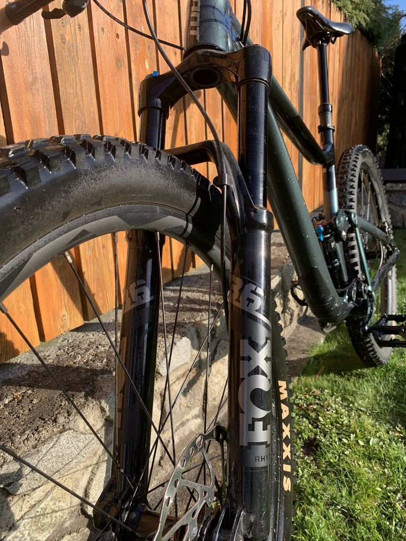 Giant Trance X 2 2021 Vel. L