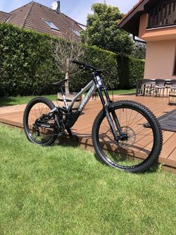 Specialized Demo Expert 2022
