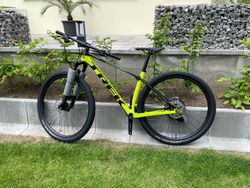 TREK Procaliber 9.6 Volt/Raw Carbon 2022 M/L