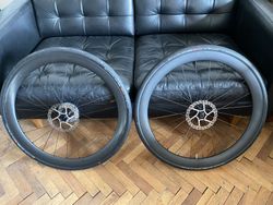 Ultra lehké silniční kola Lightbicycles & TUNE 46