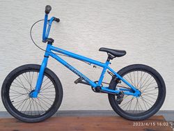 BMX kolo MONGOOSE LEGION r.v. 21