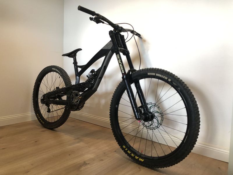 YT Industries Tues