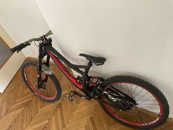 Prodám Specialized DEMO 8 