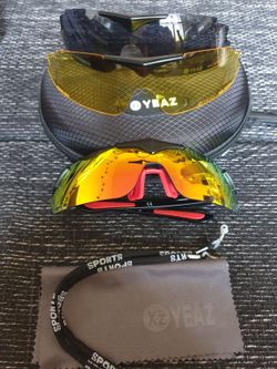 YEAZ SUNUP magnetické sluneční brýle matt black / Full Revo Red