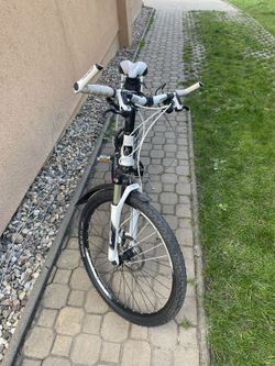 Kolo Merida Juliet.Hydraulické brzdy. Pův.c. 31000,- 