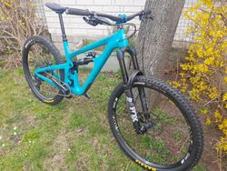 YETI SB150 C2. TOP ! 2022 vel. L / READY TO RIDE ! Zlevněno o 10tis.