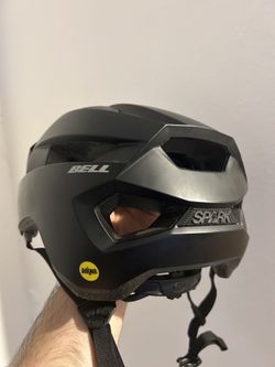 Helma BELL Spark mips 