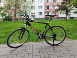 Trekové kolo Favorit