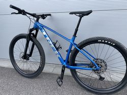 TREK X Caliber 9 - vel M/L r 2022 Zánovní v Záruce