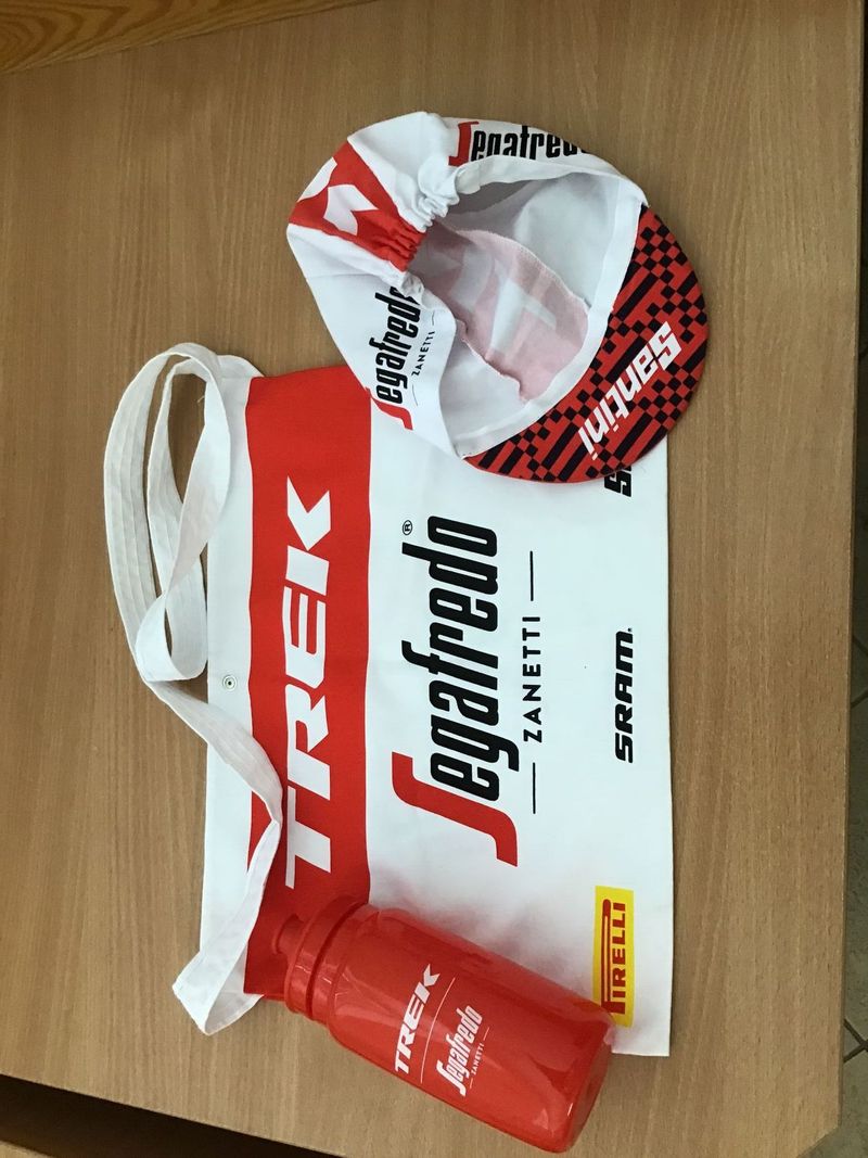 Originál sada profi týmu Trek Segafredo