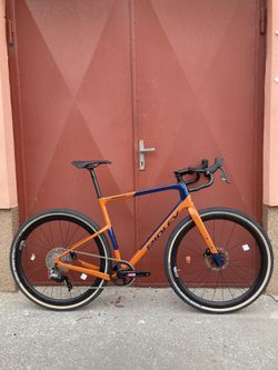 Ridley Kanzo Adventure, Sram Rival XPLR AXS a karbonová kola Forza G
