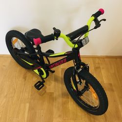 Dětské kolo Specialized Riprock 16 s balančními kolečky