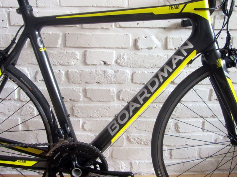 BOARDMAN C7 TEAM na Shimano TIAGRA, 56 cm. Zánovní
