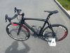Pinarello Dogma, výbava Campagnolo Centaur, zapletená kola Campagnolo Bora, 