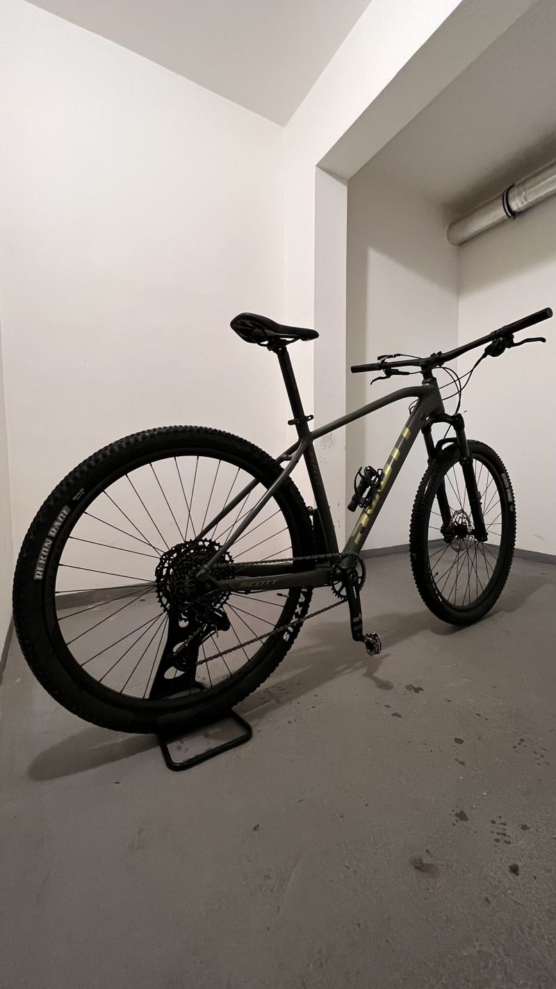 Scott aspect 910 v záruce 