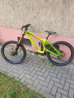 Ghost DH7
