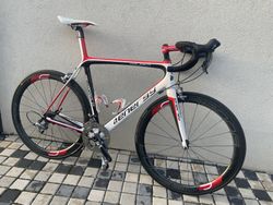 Silniční karbonové kolo s designem na míru, Sram Red, Ultegra, super stav! 