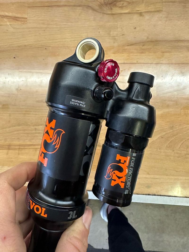 FOX FLOAT X Performance