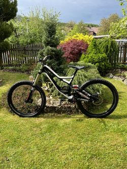 Prodám Specialized Demo 8