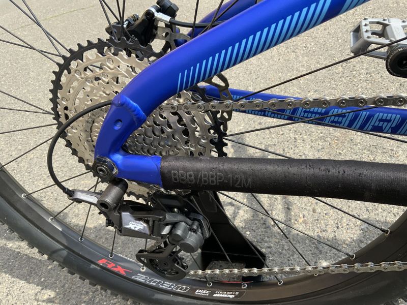 Dartmoor Bluebird 29, rám záruka do 30.11, nové 12 sp XT a SLX, náby DT Swiss 350, vidle Pike 140 