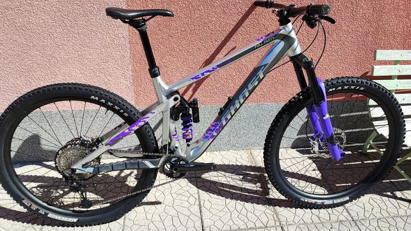 Ghost full party trail