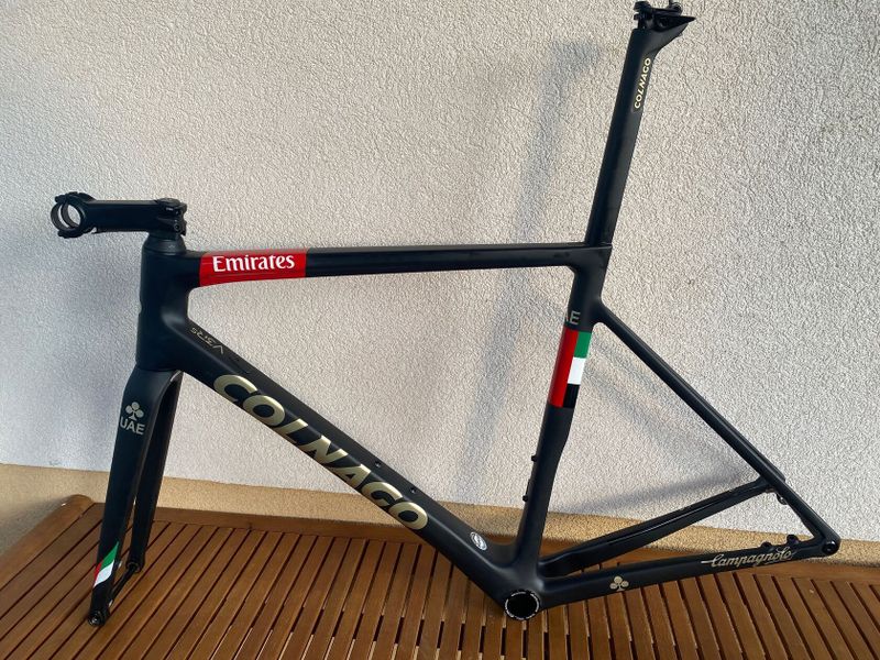Colnago V3rs Disc, UAE Emirates - 52s