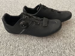 Carbonove tretry vel. 43-44