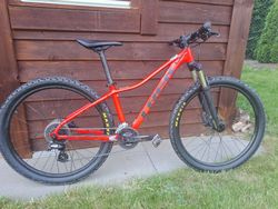 Horské kolo Trek Marlin 6