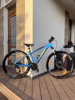 Horské kolo Trek X-Caliber 7 (2015)
