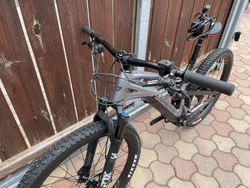 ZÁNOVNÍ LAPIERRE eZesty AM 9.0 Ultimate, najeto : 210 KM
