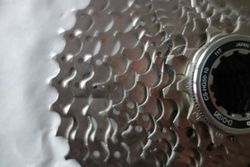 Prodám kazetu Shimano 10sp 11-36