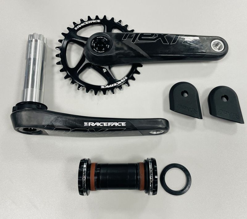 MTB kliky Race Face Next-R carbon