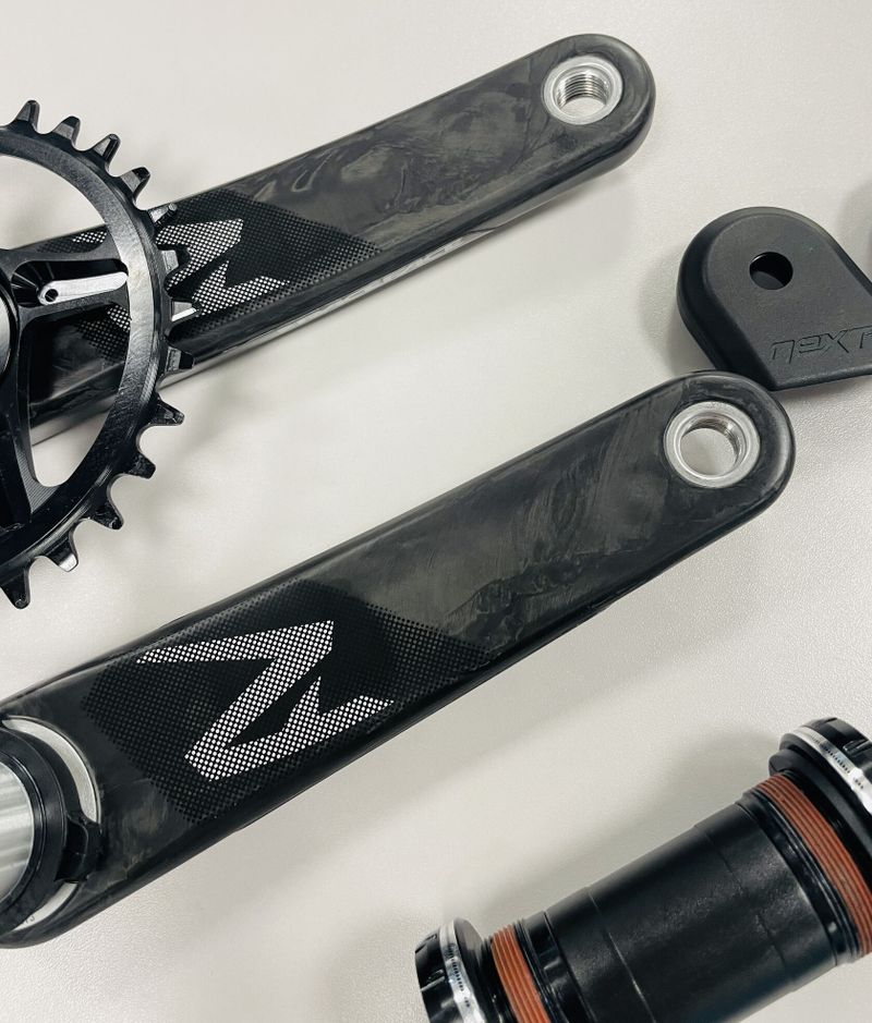 MTB kliky Race Face Next-R carbon