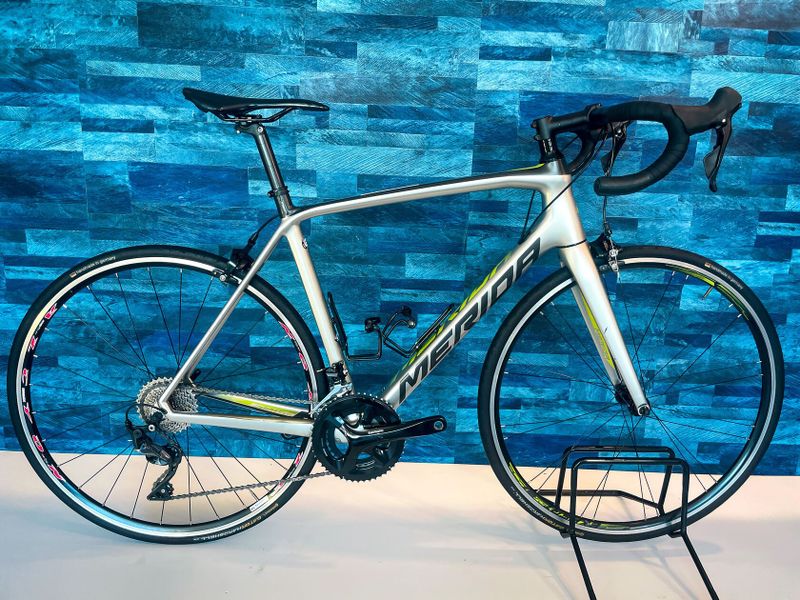 Merida SCULTURA 5000 carbon - M/L - 54 cm pro postavu 175 -181 cm