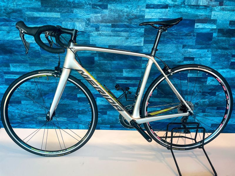 Merida SCULTURA 5000 carbon - M/L - 54 cm pro postavu 175 -181 cm