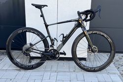 Cannondale Topstone Carbon 4 (zakoupen 04/23) + navic sada novych silnicnich carbon rafku s pneu