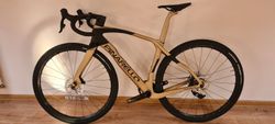 Pinarelo Grevil F disc 2023