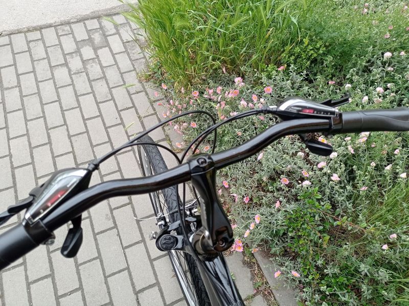 Starší renovované jízdní kolo krosové - trekingové pánské 28" LeaderFox Viatic