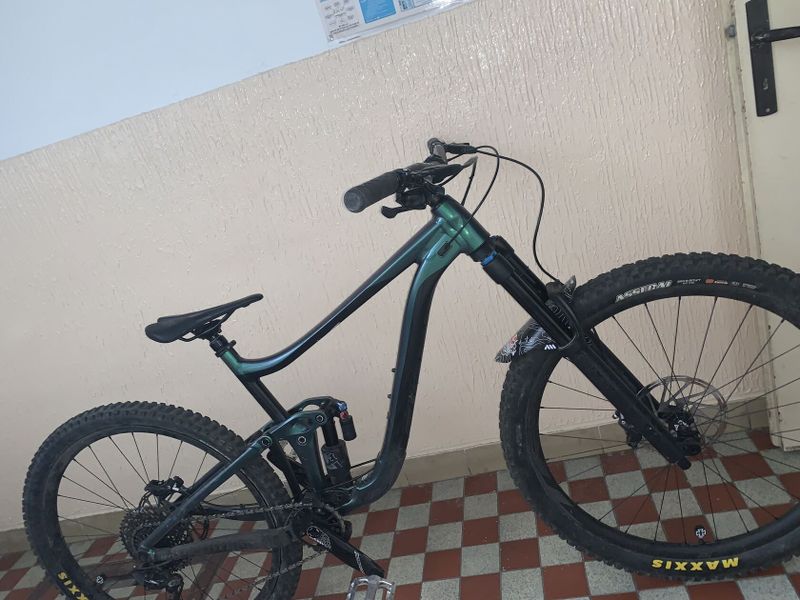 GIANT Reign 1 29" 2020 - Velikost L