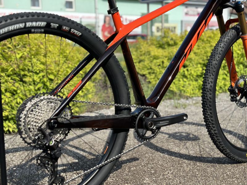 Zákazková stavba Nový KTM Myroon Exonic 2023 Custom 29"